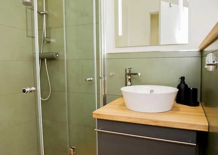 Sampurna Seminarhaus Hotel